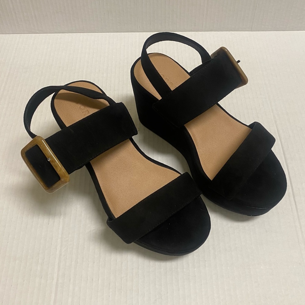 Torrid Women's Extra Wide Two Strap Upper Wedged Platform Chunky Sandals Sz 7WW